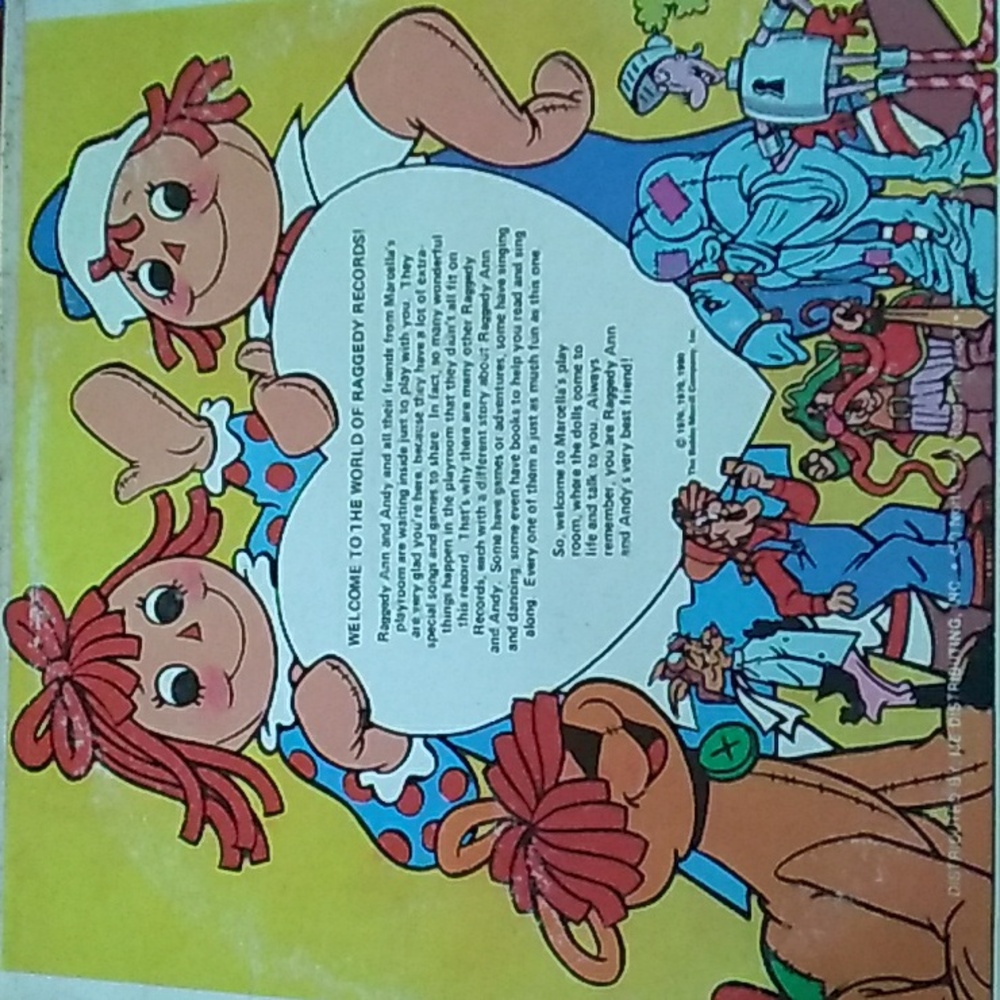 Vintage Vinyl RAGGEDY ANN and ANDY CHRISTMAS PARTY